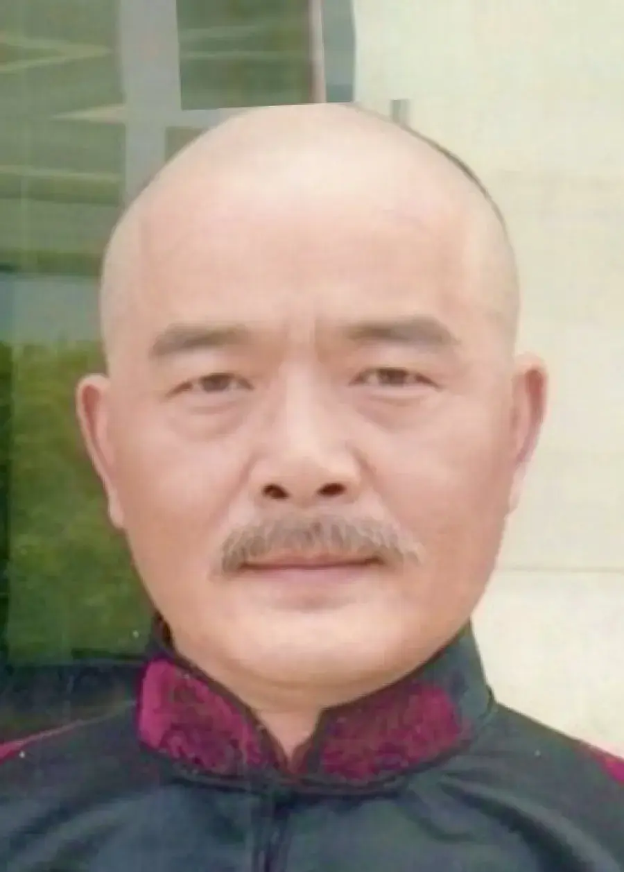 بیوگرافی  Luo Ting