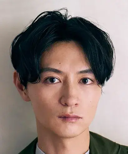 بیوگرافی Hosoda Yoshihiko