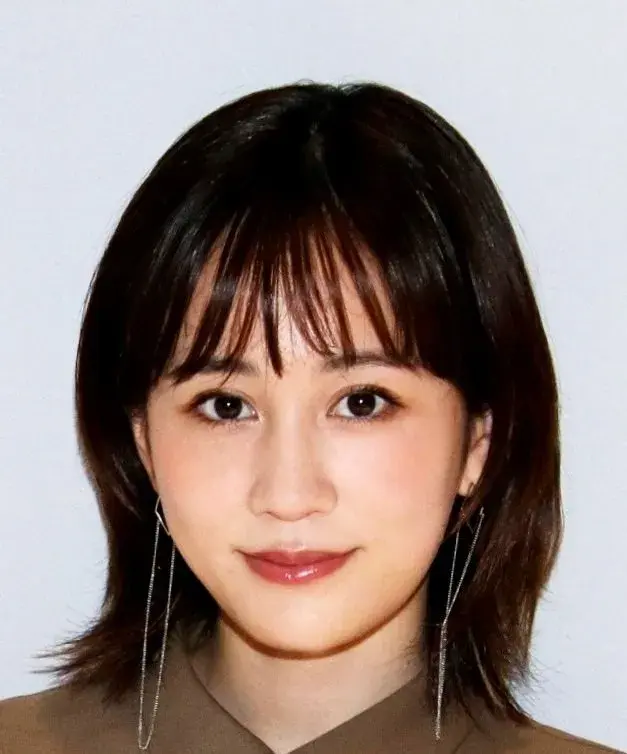 بیوگرافی Maeda Atsuko
