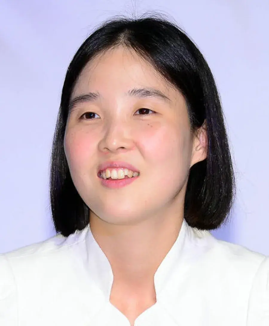 بیوگرافی Lee Eun Jin
