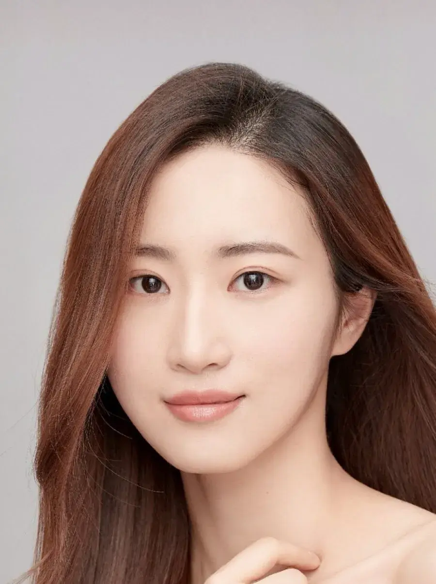 بیوگرافی Cao Su Su