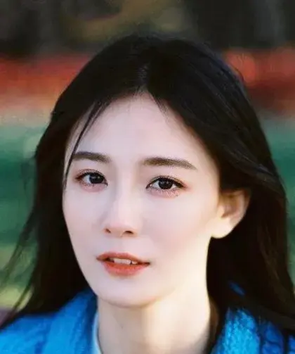 بیوگرافی Yao Xiao Xiao