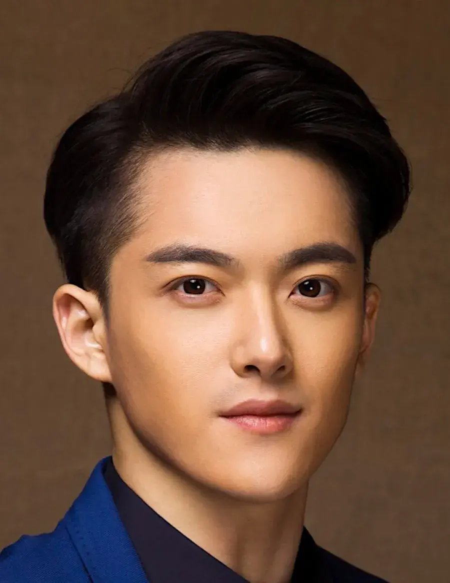 بیوگرافی Rui Wei Hang