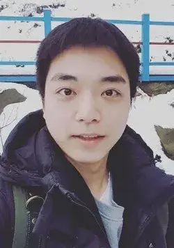 بیوگرافی Kim Mo Bum