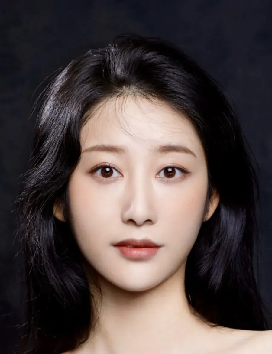بیوگرافی Chen Jia Yi