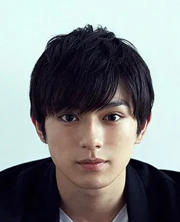 بیوگرافی Maeda Mackenyu