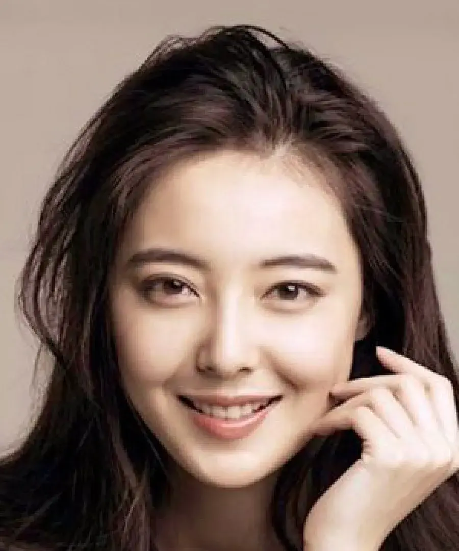 بیوگرافی Mi Viola