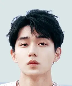 بیوگرافی Fang Xiao Dong