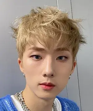 بیوگرافی Choi Ji Ung