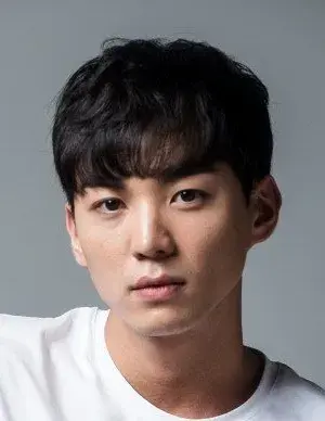 بیوگرافی Kang Da Bin