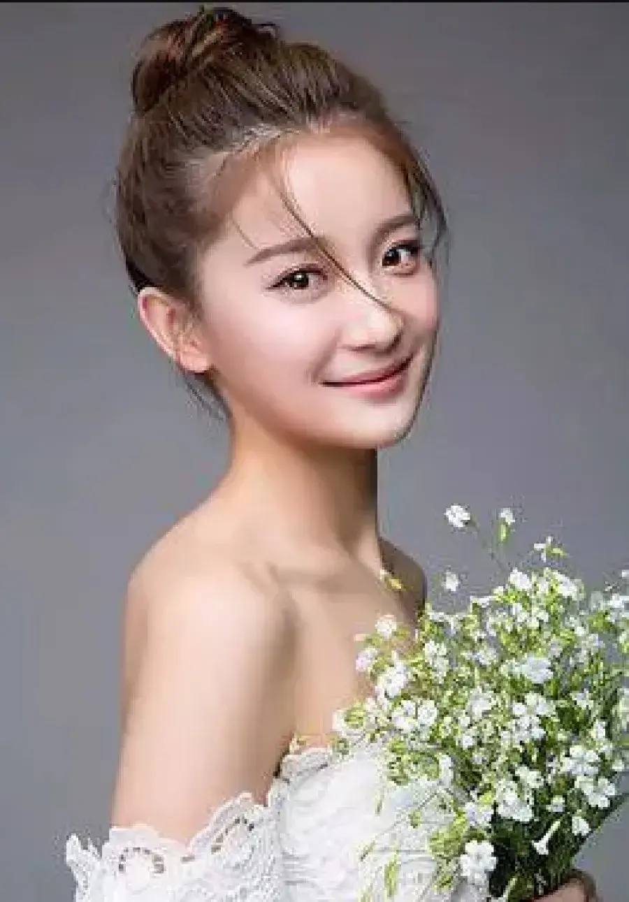 بیوگرافی Wang Zhi Yi
