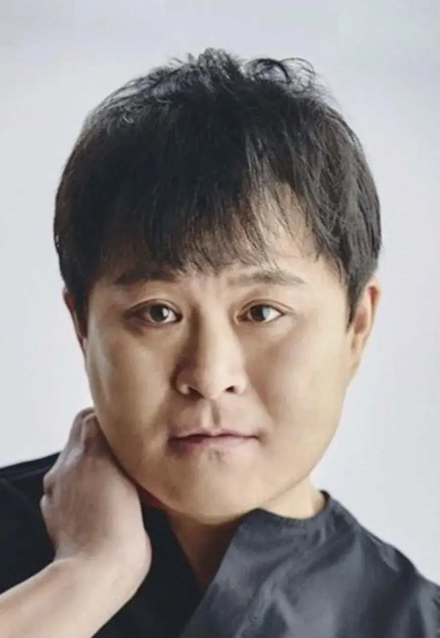 بیوگرافی Park Hyuk Min