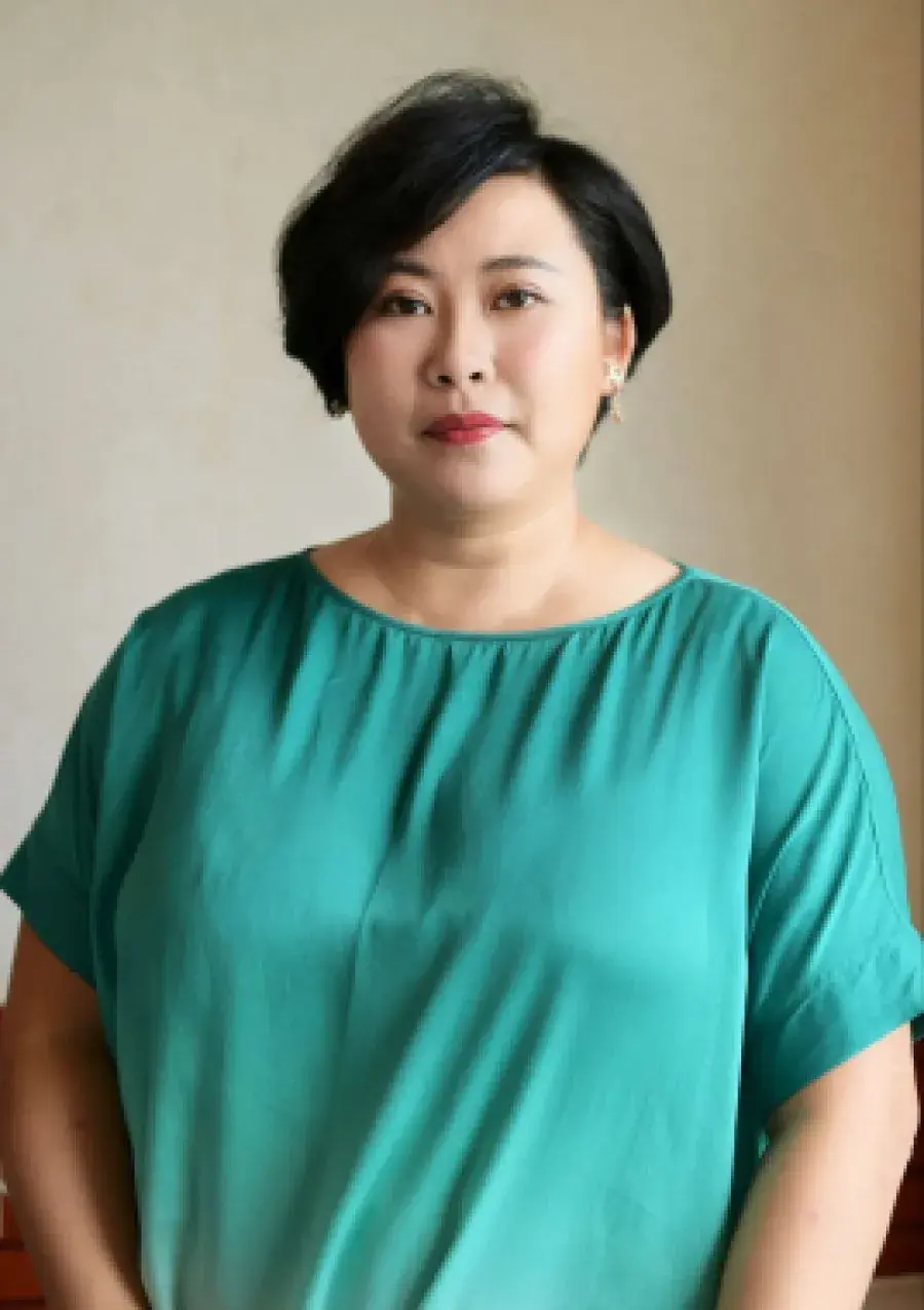 بیوگرافی Nong Feng