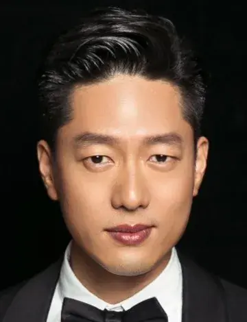 بیوگرافی Ling Xiao Su