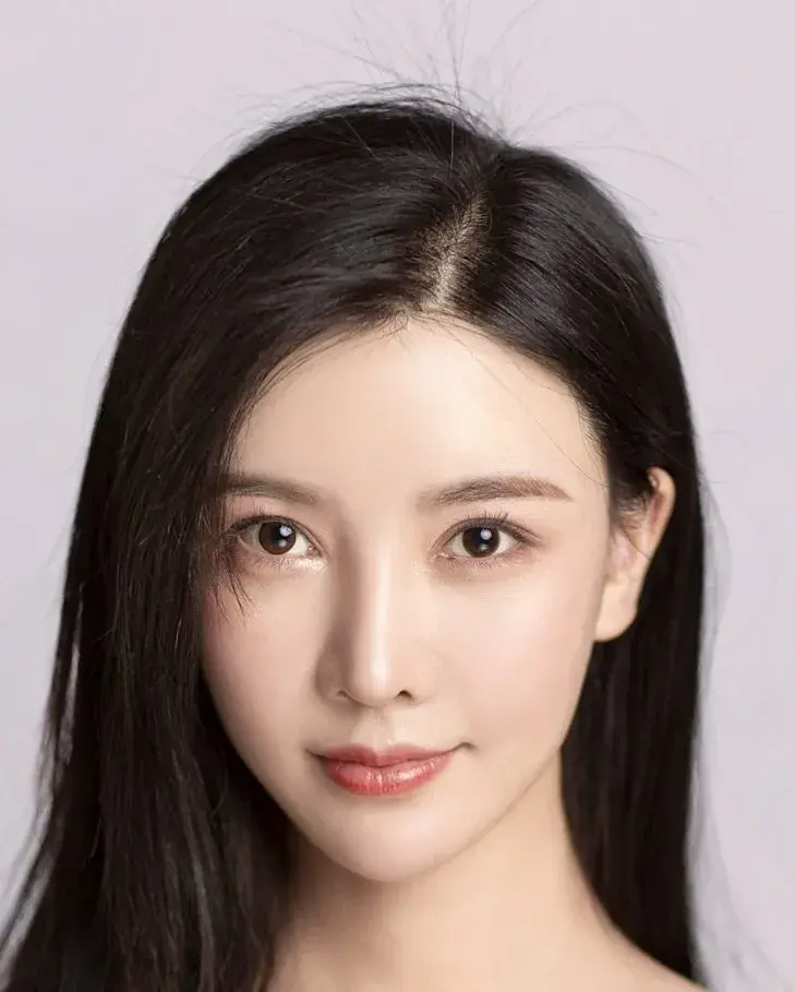 بیوگرافی Liu Yi-Tong