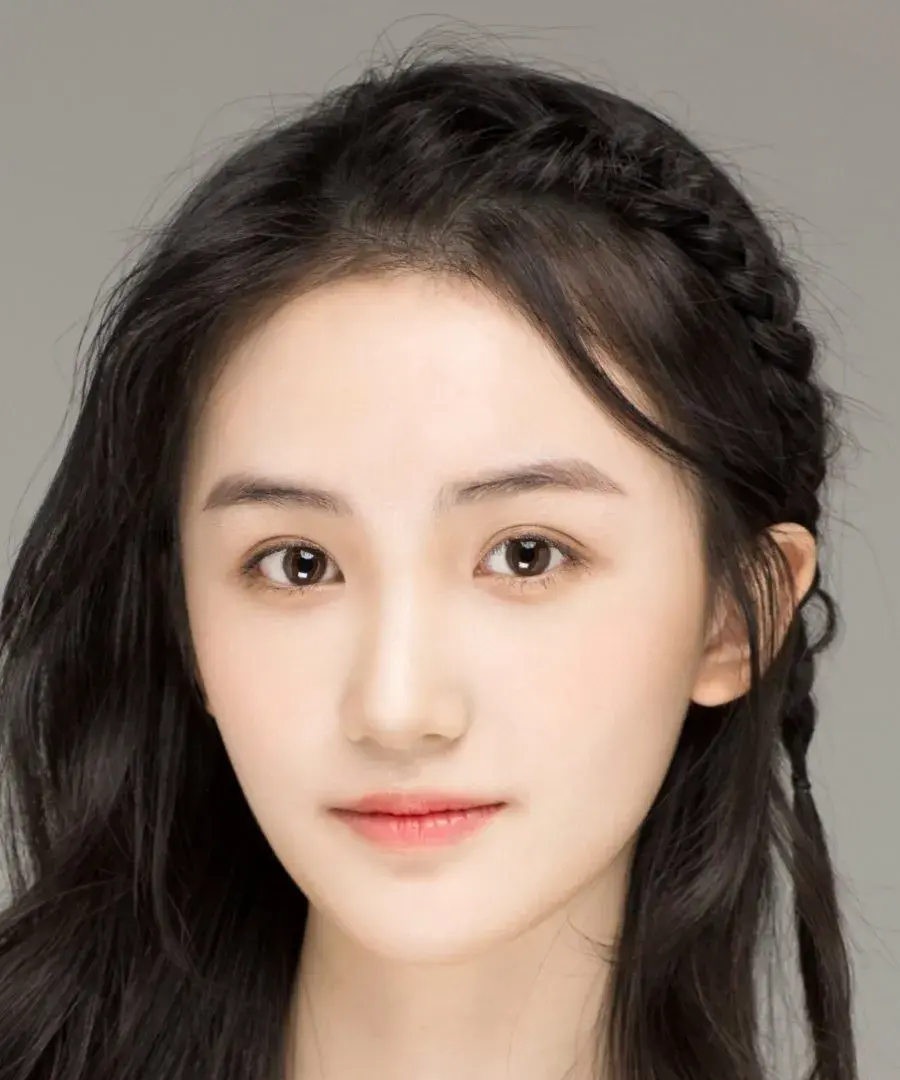 بیوگرافی Liang Yong Ni