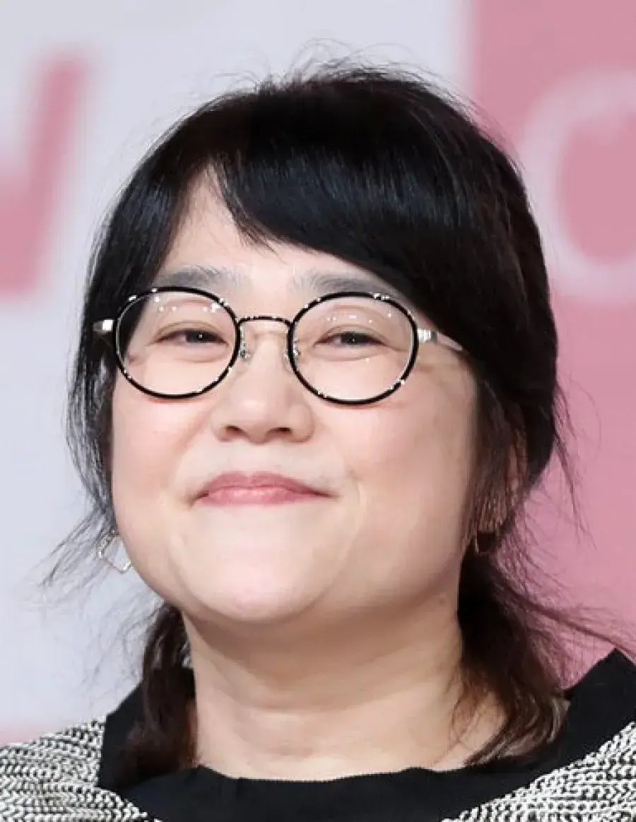 بیوگرافی Yang Hee Seung