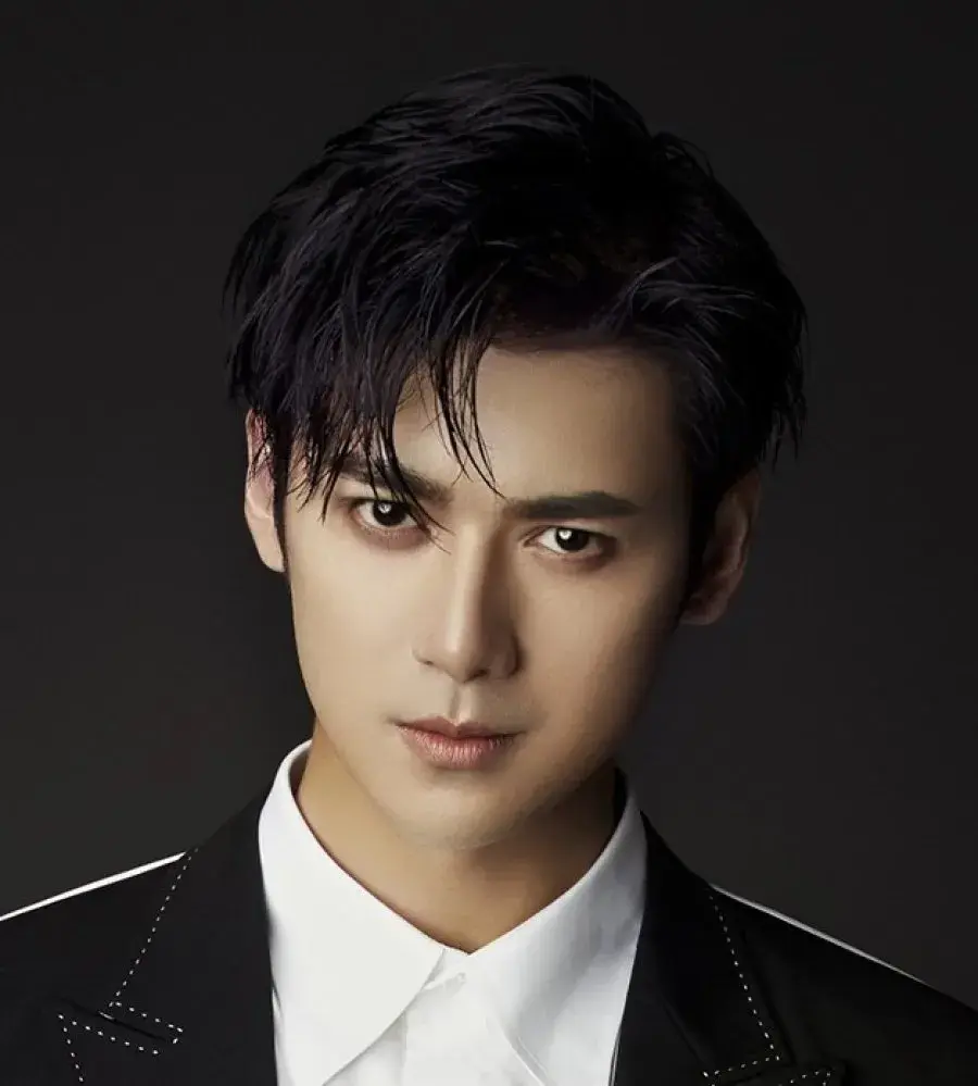 بیوگرافی Li He