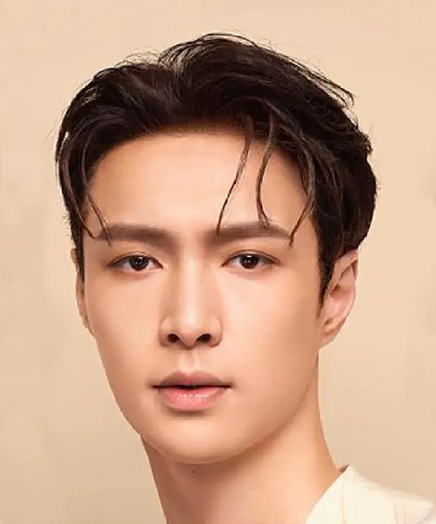 بیوگرافی Zhang Yi Xing