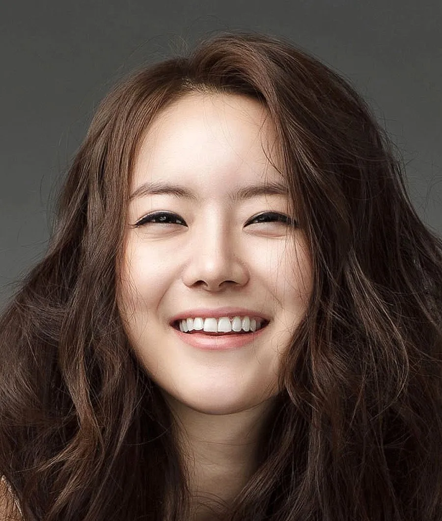 Yoo Ha Na