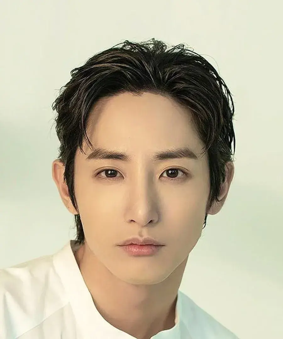 بیوگرافی Lee Hyuk Soo