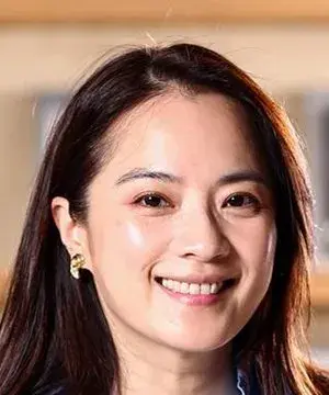 بیوگرافی Kao I Ling