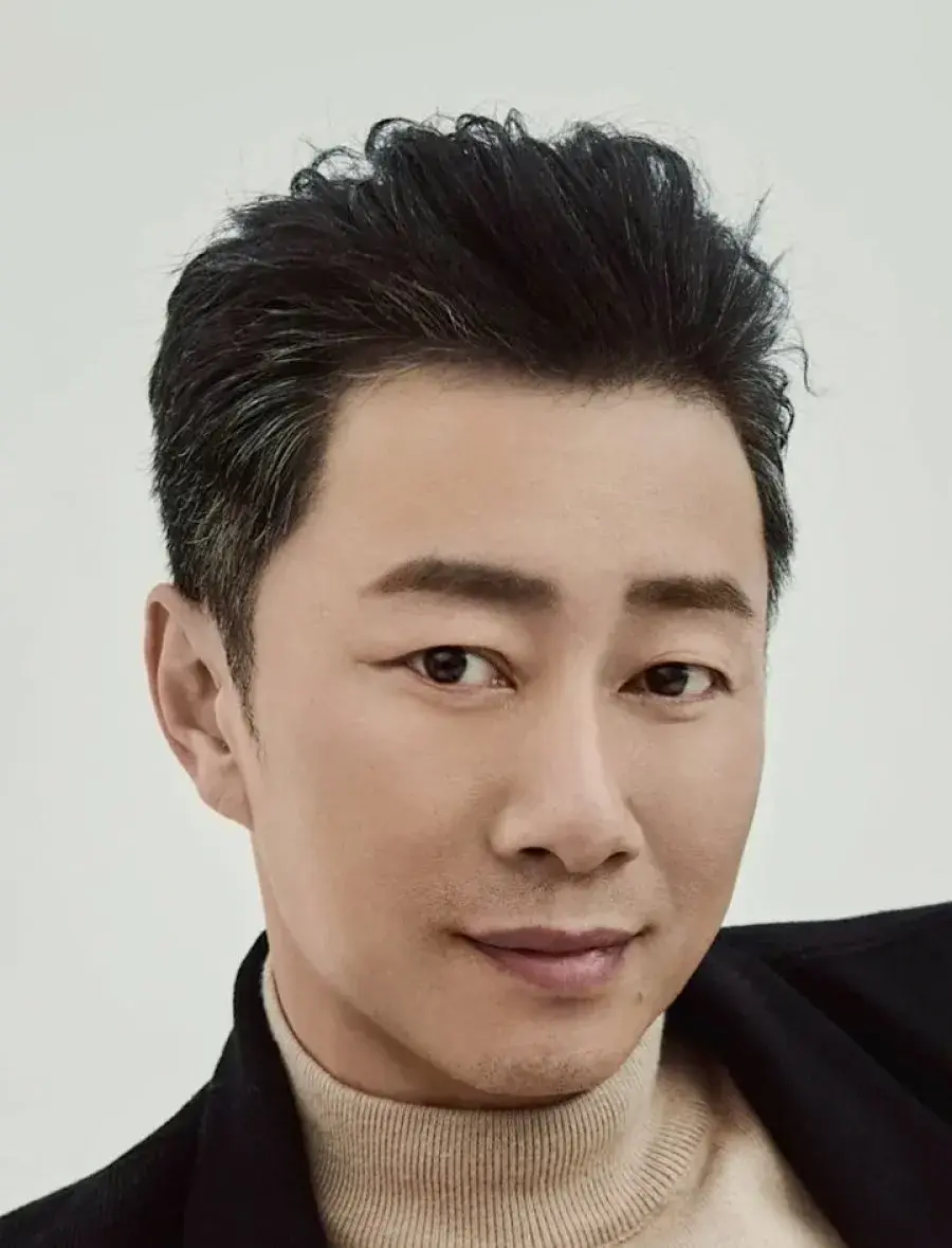 بیوگرافی Yu Hong Zhou