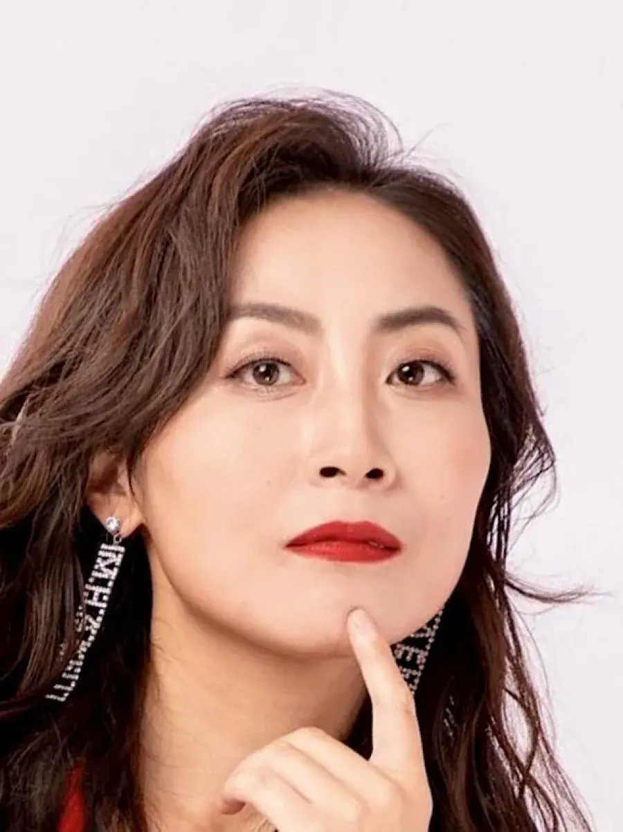 بیوگرافی Zhu Li Qun