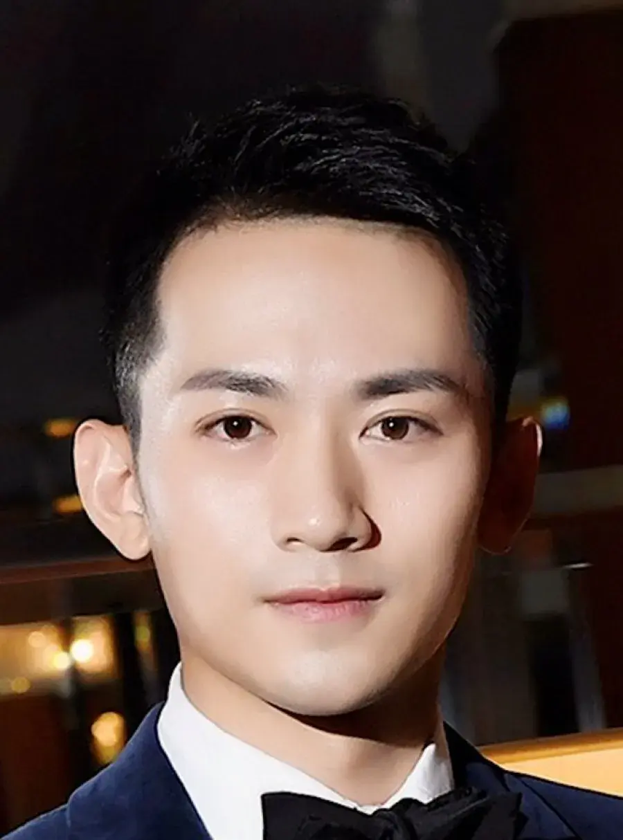 بیوگرافی Zhang Tian Yang