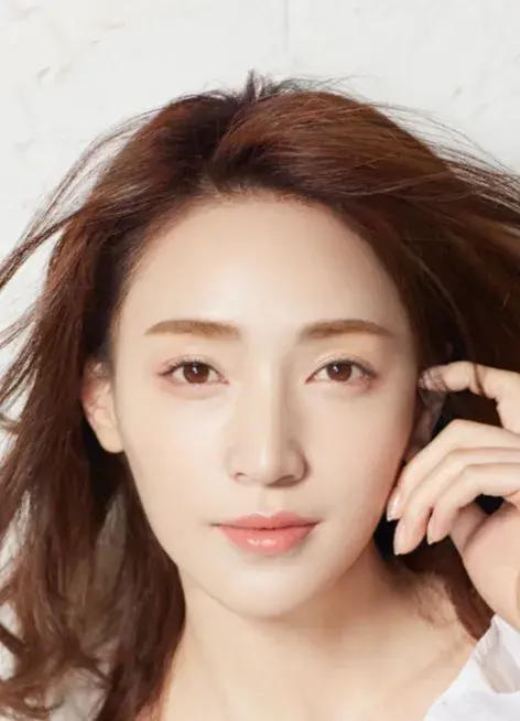 بیوگرافی Huang Xiao Ge
