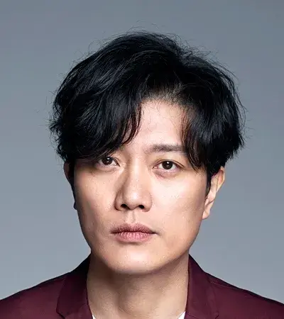 بیوگرافی Park Hee Soon 