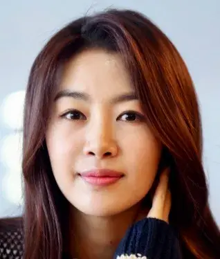 بیوگرافی Bae Jung Hwa