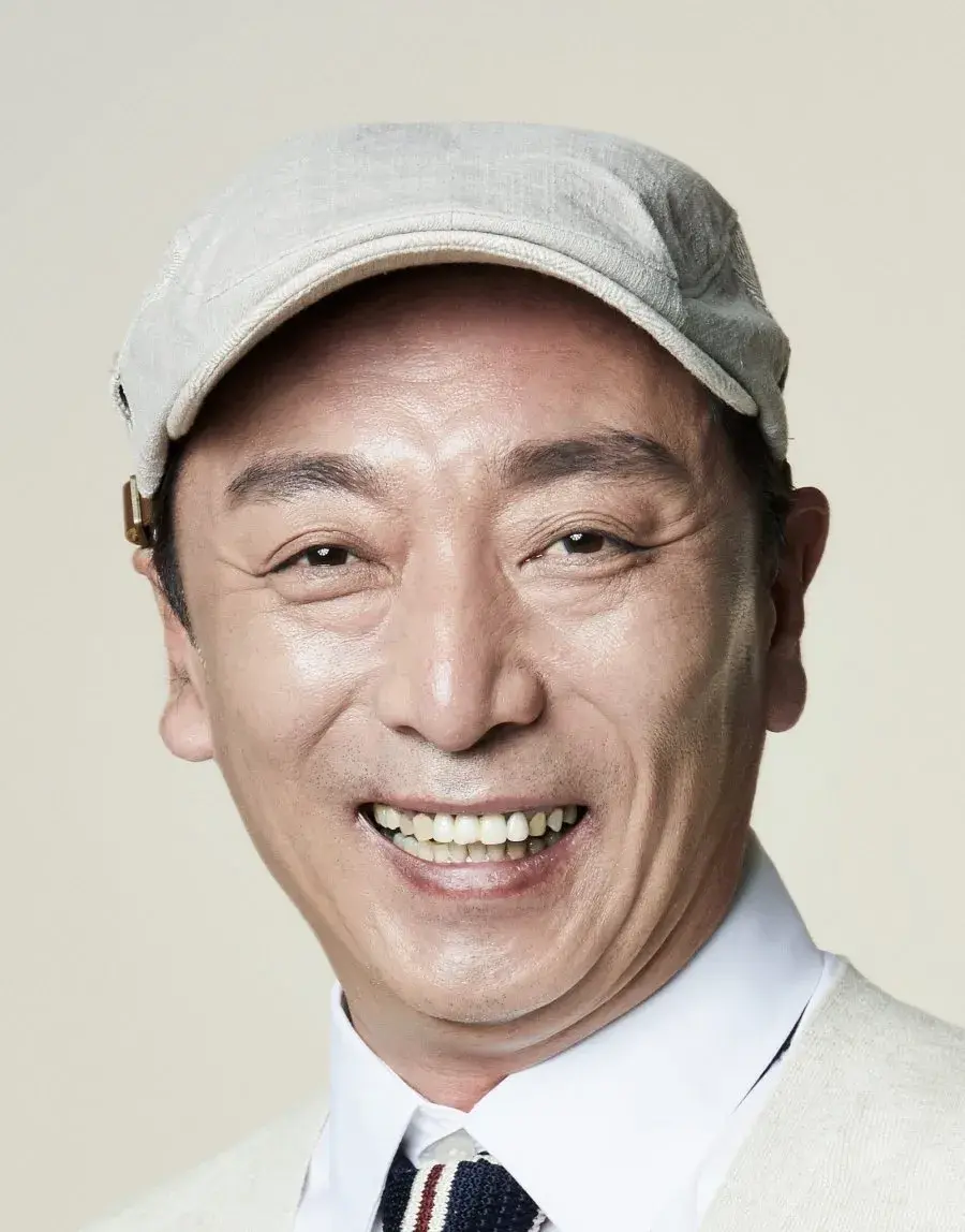 بیوگرافی Yeom Dong Hun