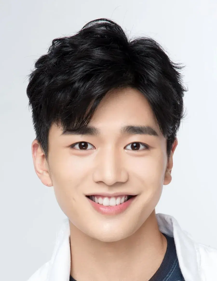 بیوگرافی Yi Da Qian