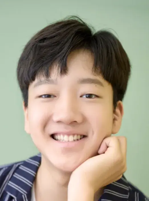 بیوگرافی Lee Hyo Je