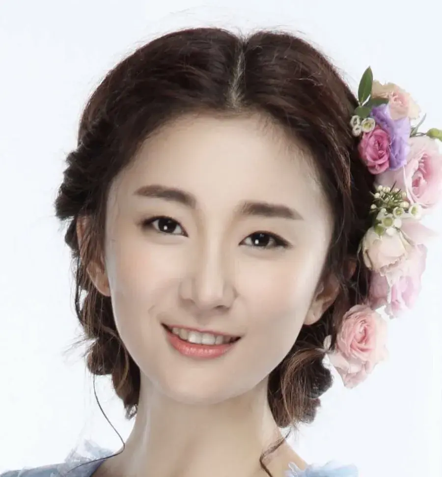 بیوگرافی Zhao Qin