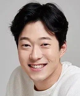 بیوگرافی Lee Si Hoon