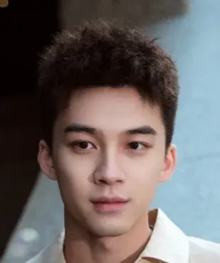 بیوگرافی Yang Xing Hui