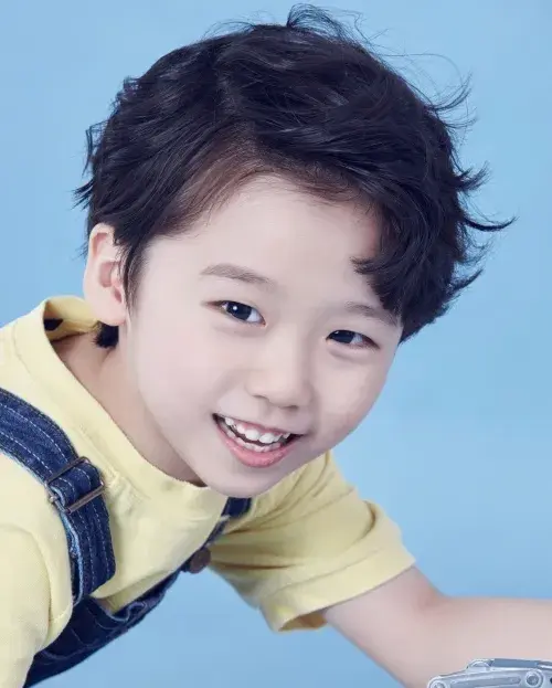 بیوگرافی Seol Woo Hyung