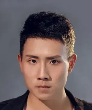 بیوگرافی Min Yue