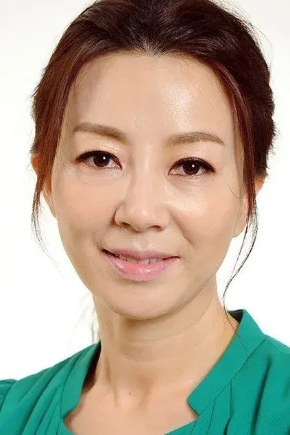 بیوگرافی Kim Seo Ra