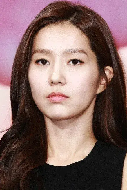 بیوگرافی Lee Jin