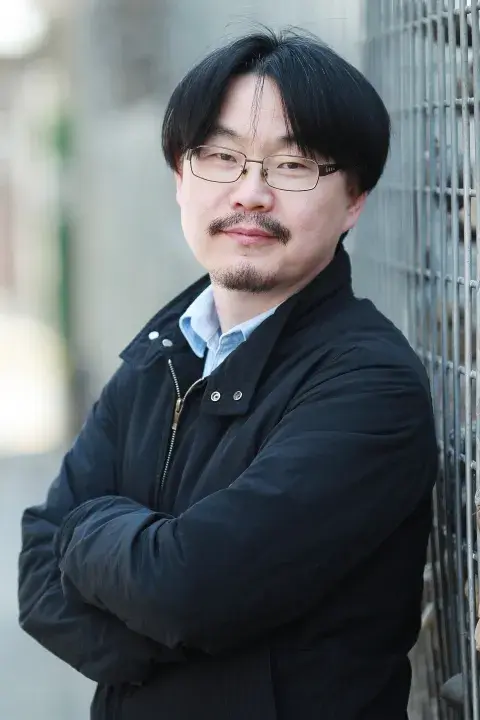 بیوگرافی Jung Ji Woo