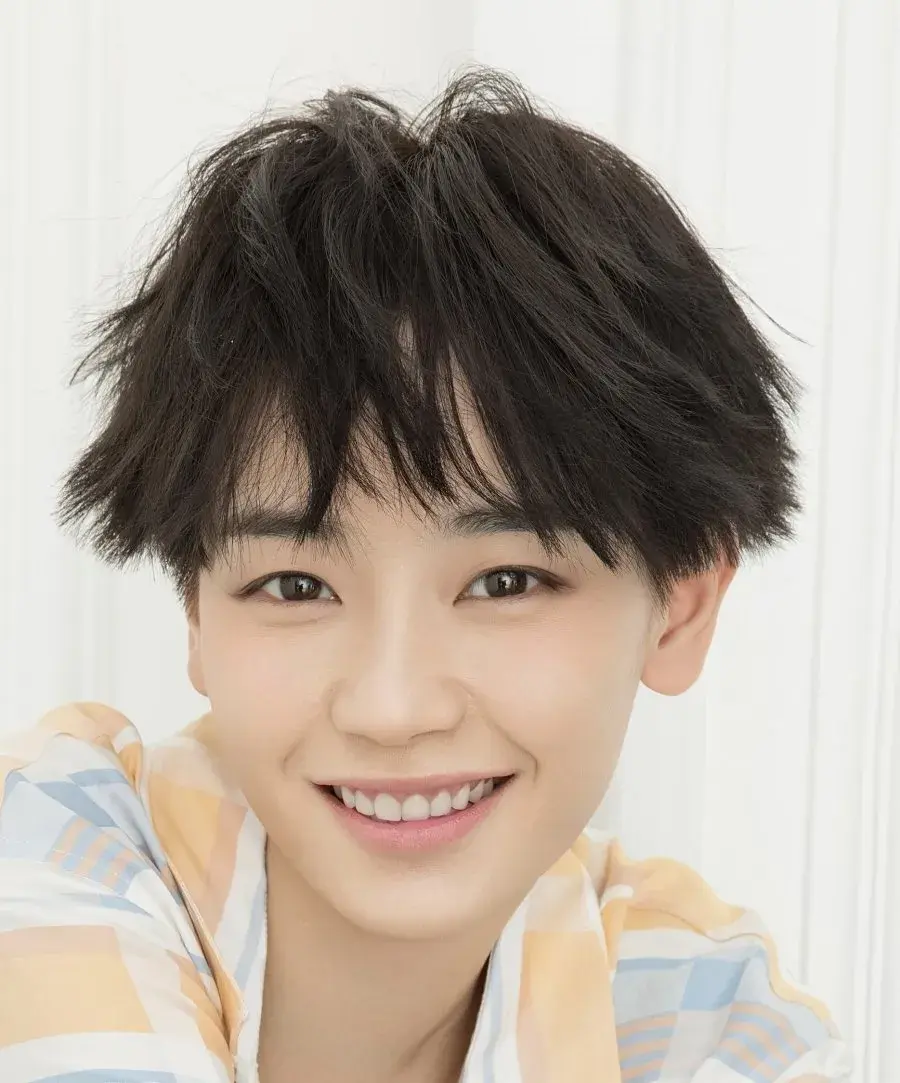 بیوگرافی Liu Ya Se