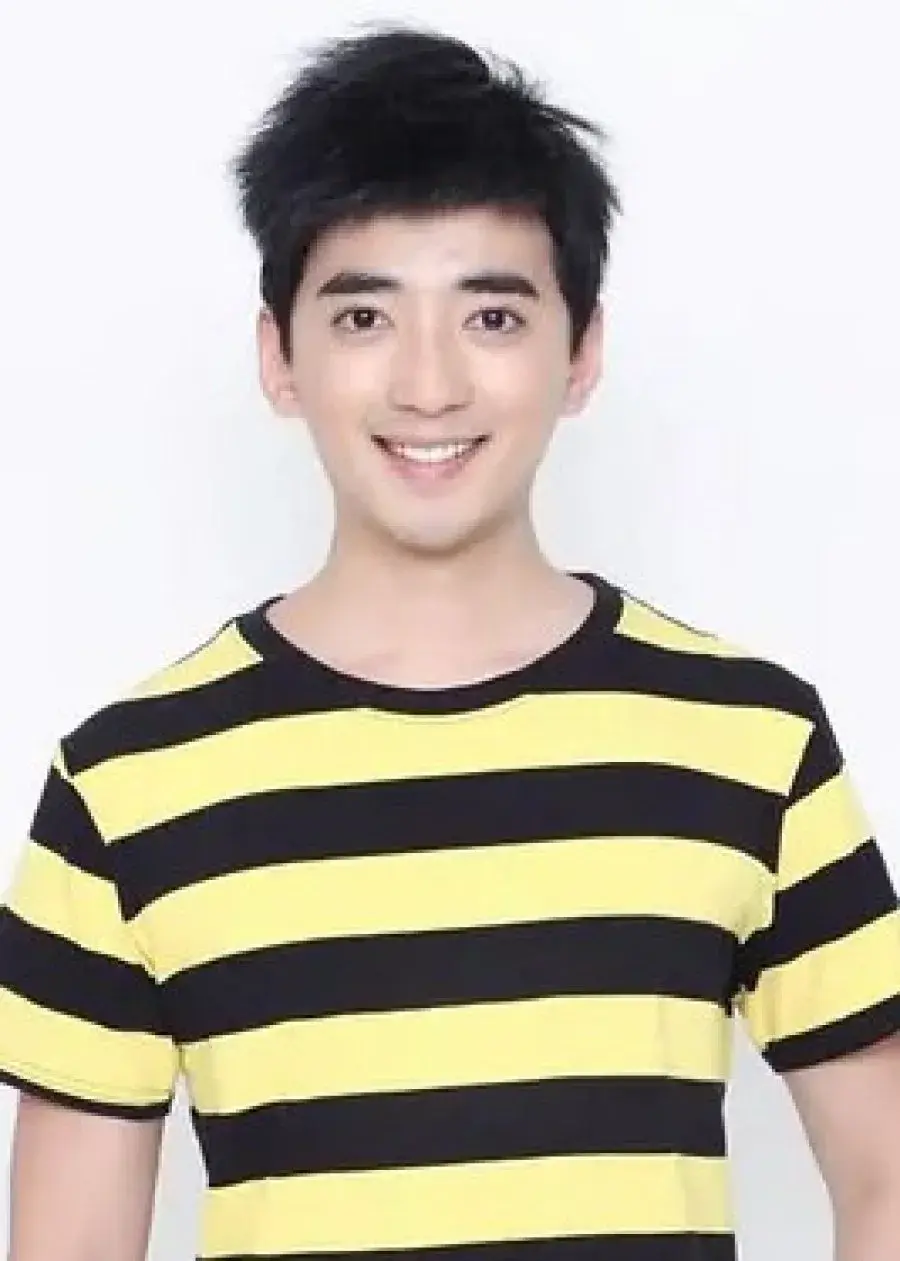بیوگرافی Zhang Ju Ju