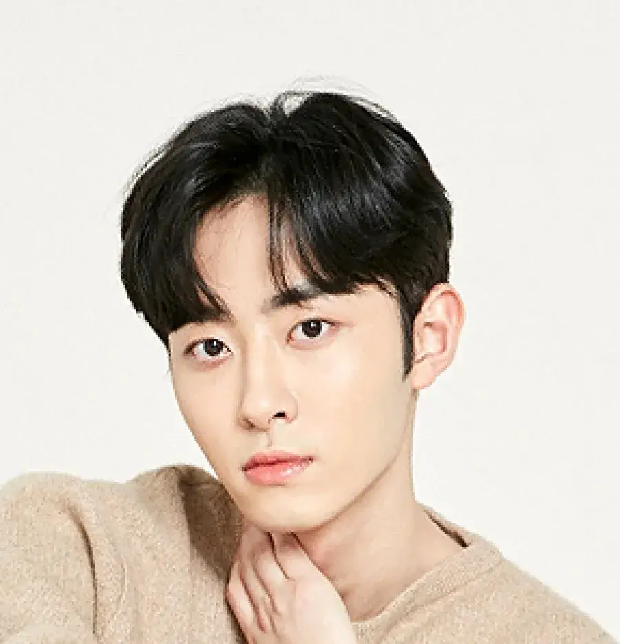 بیوگرافی Ahn Jung Hun