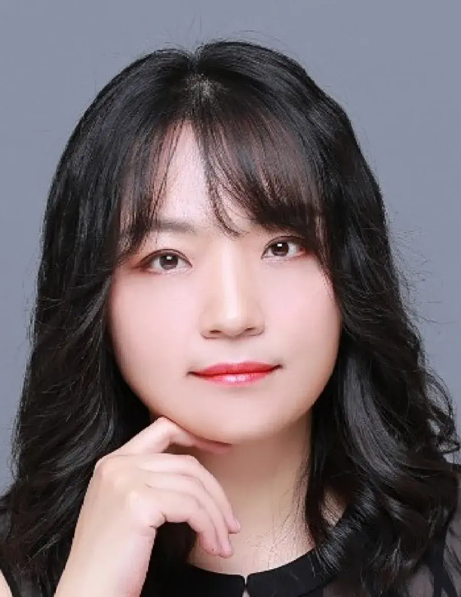 بیوگرافی Qin Wen