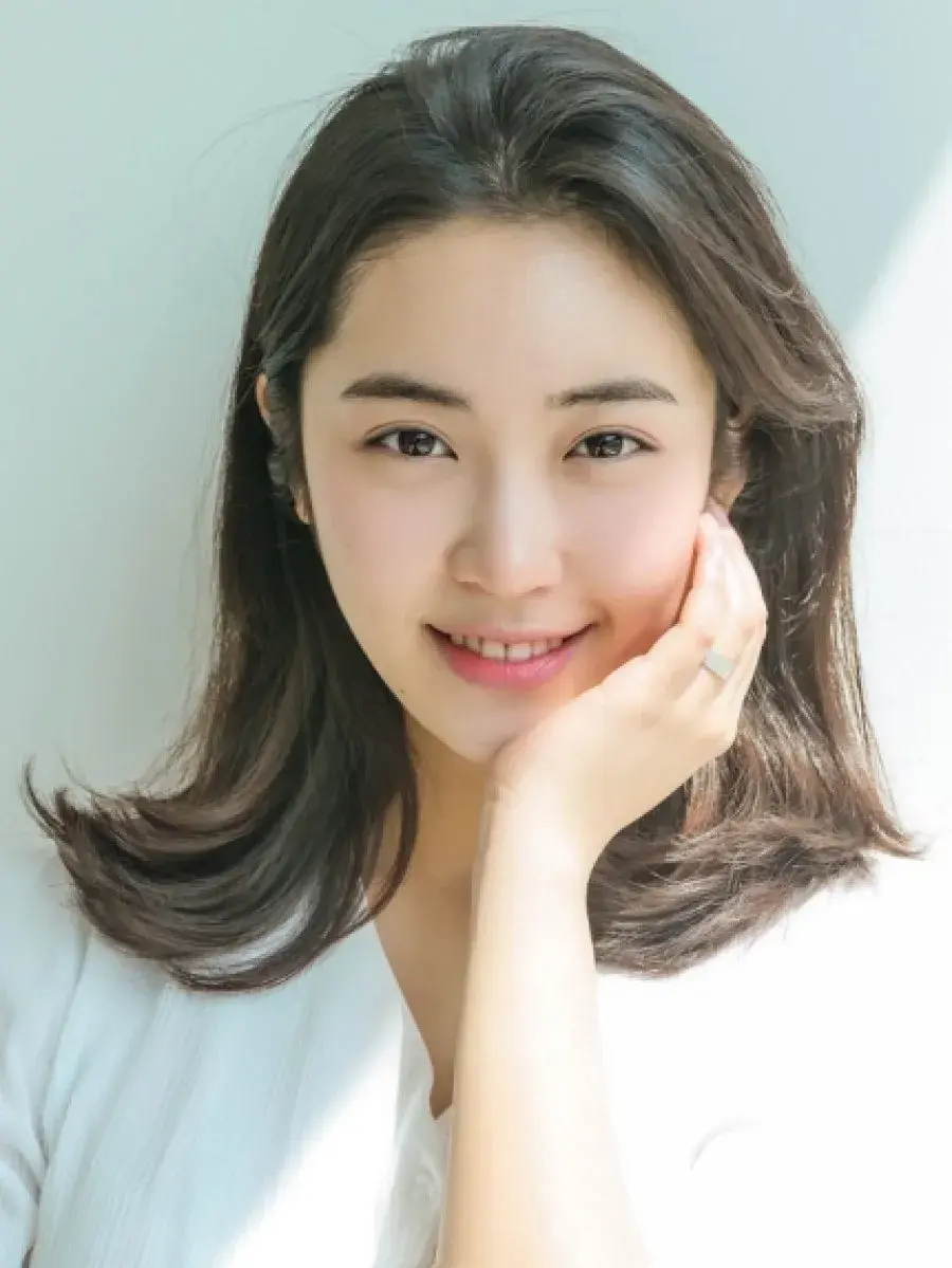 بیوگرافی Kim Yi Seo