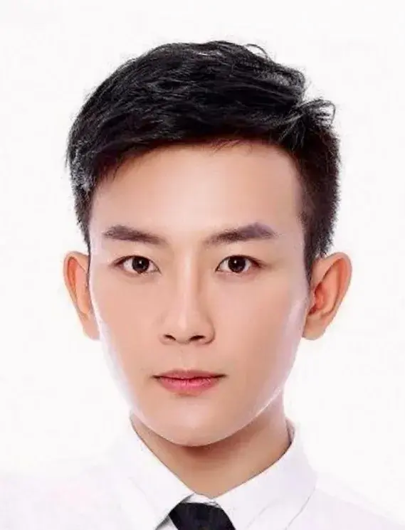 بیوگرافی Wang Yong Feng