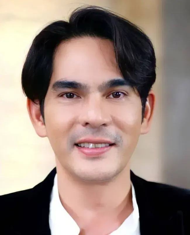 بیوگرافی Vichitrananda Wit